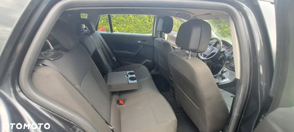 Opel Insignia 2.0 CDTI - 10