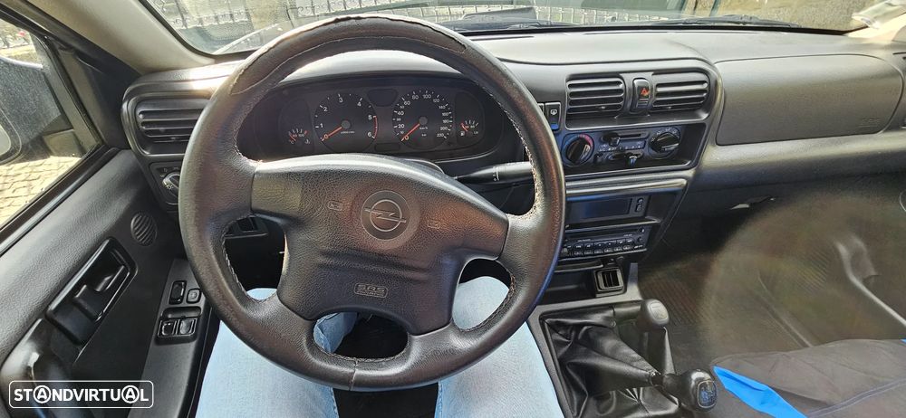 Opel Frontera 2.2 DTi Sport RS - 8