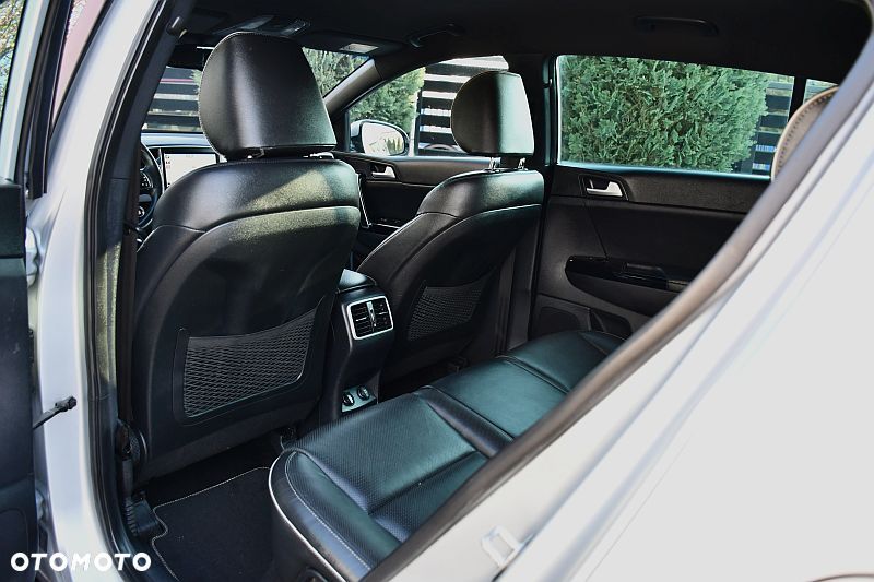 Kia Sportage 1.6 T-GDI AWD DCT GT LINE - 21