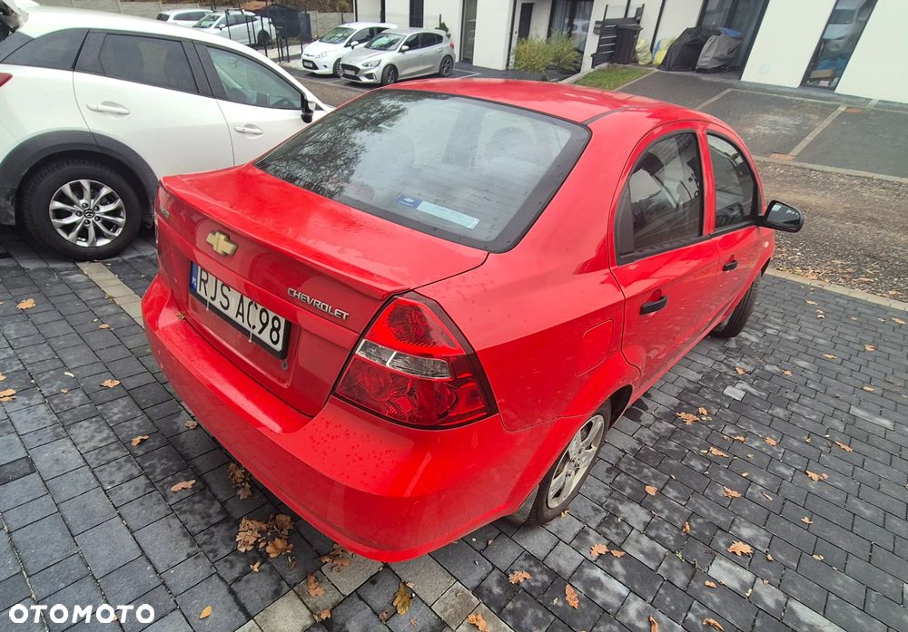 Chevrolet Aveo - 2