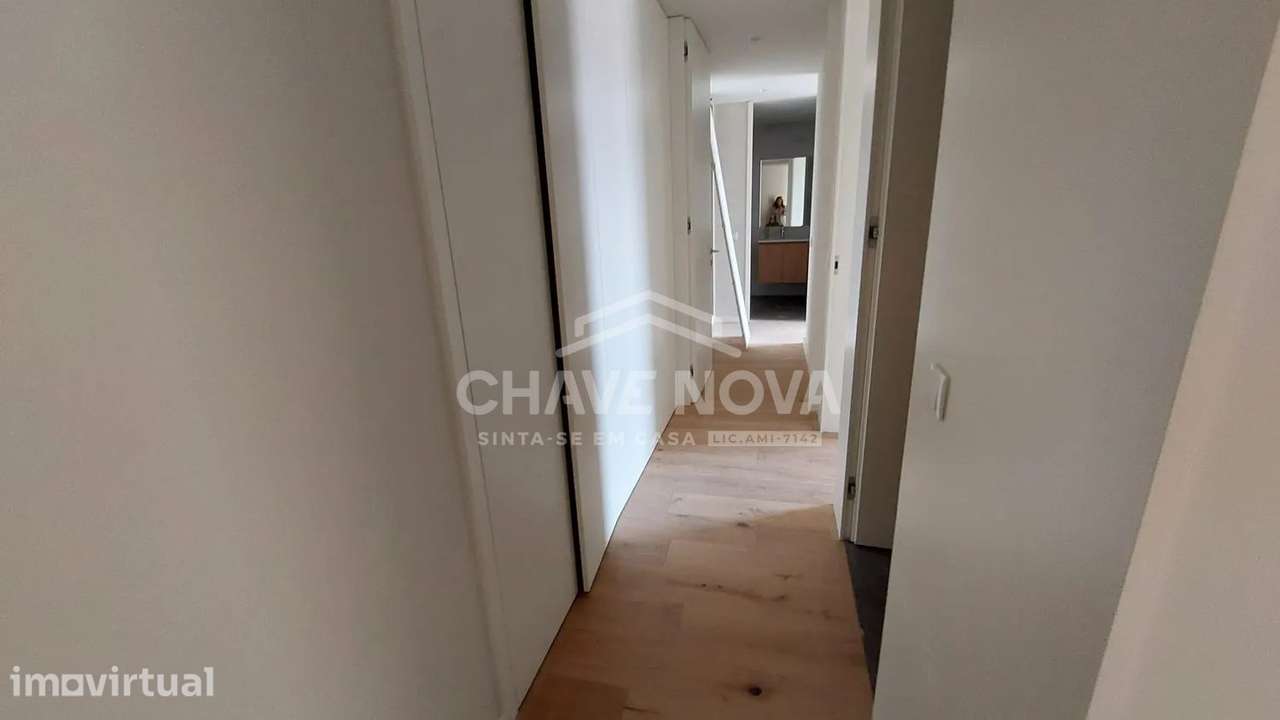 Apartamento T2  num 3º piso a  Poente/sul - Grande imagem: 5/17
