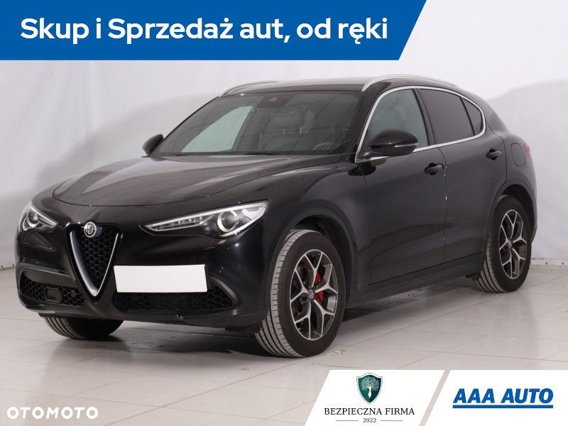 Alfa Romeo Stelvio - 3