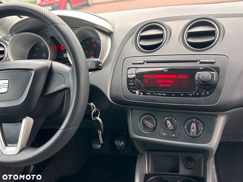 Seat Ibiza SC 1.4 16V Style - 27