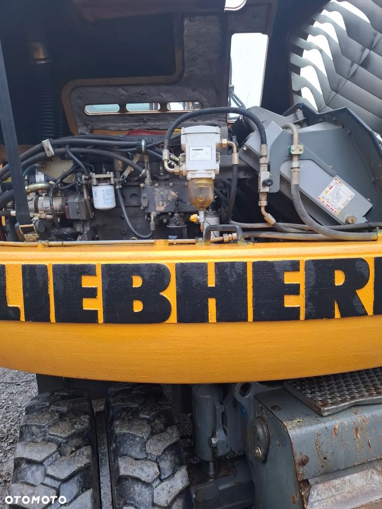 Liebherr A314 - 2