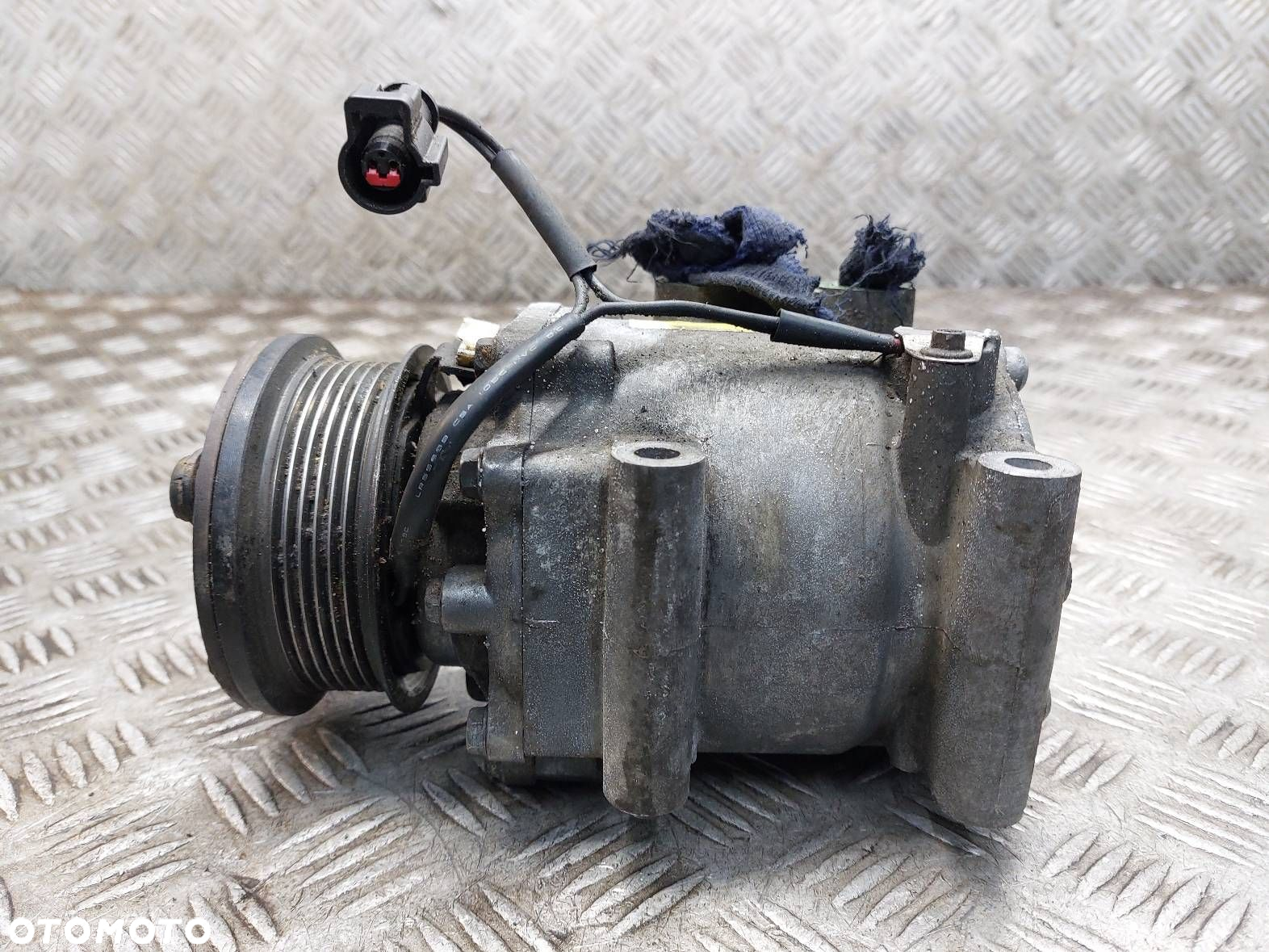 SPRĘŻARKA KOMPRESOR KLIMATYZACJI FOCUS MK1 1.8 TDCI YS4H-19D629-AB - 2