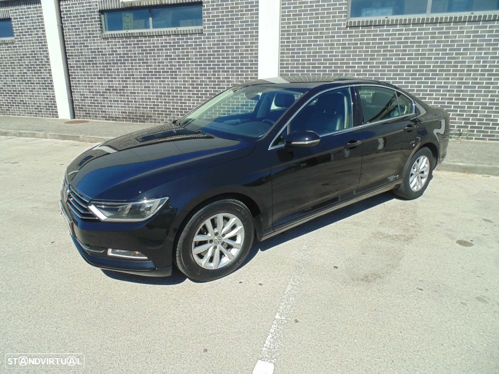 VW Passat 1.6 TDI Highline - 2