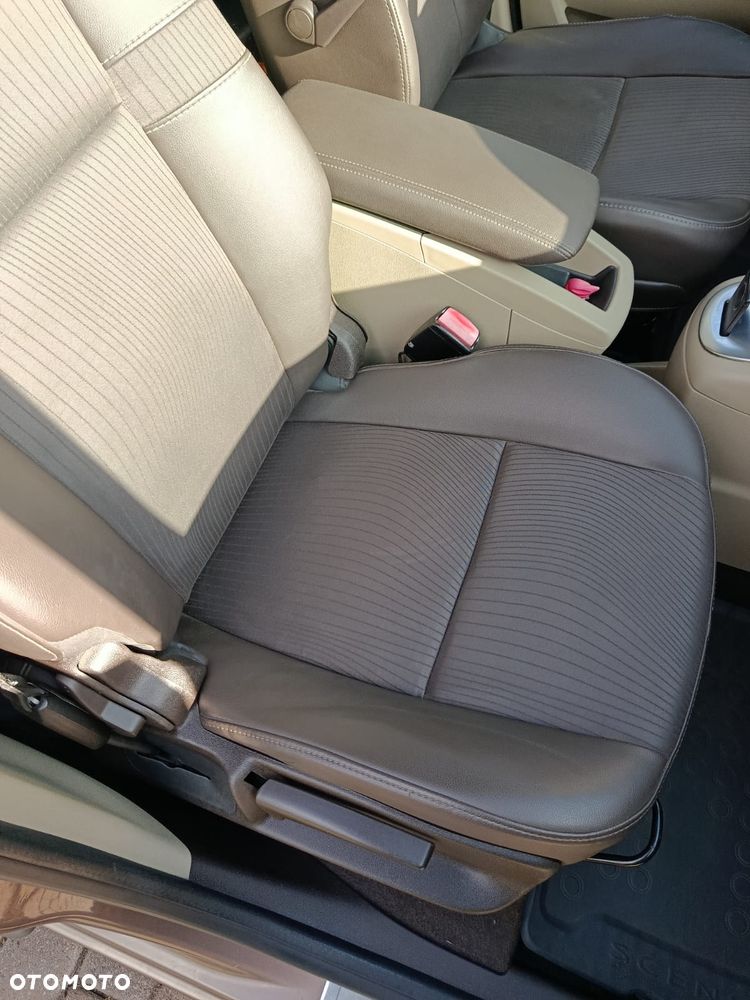 Renault Scenic - 9