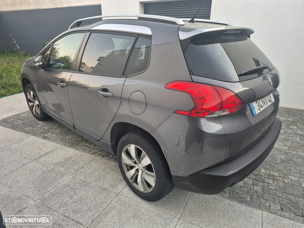 Peugeot 2008 1.2 VTi Active - 12