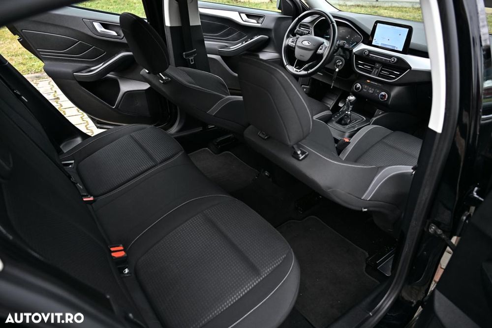 Ford Focus 1.5 EcoBlue Start-Stopp-System TREND - 11