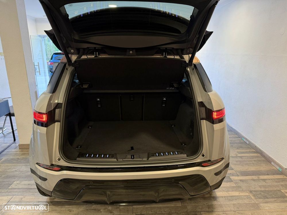 Land Rover Range Rover Evoque 1.5 P300e AWD Bronze Collection Auto - 28