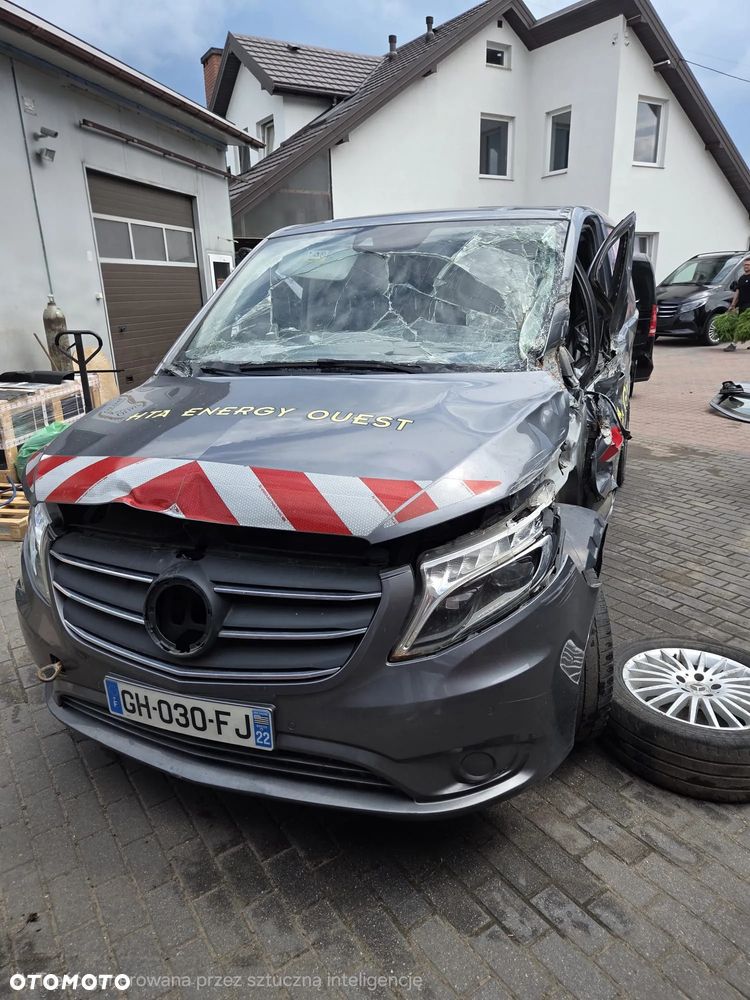 Mercedes-Benz Vito Mixto L2 447.703 - 2