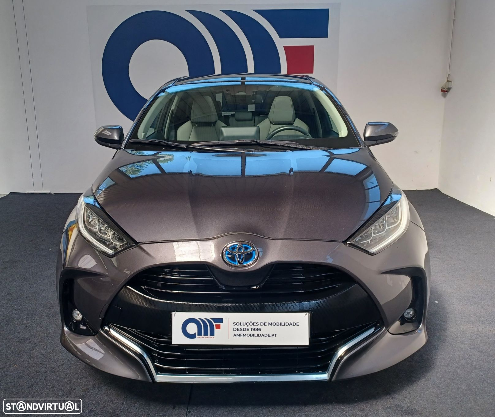 Toyota Yaris 1.5 HDF Luxury - 2