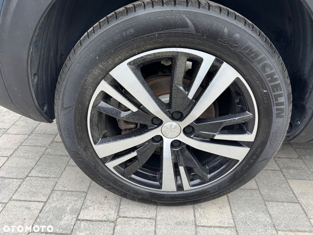 Peugeot 5008 PureTech 130 EAT8 Stop & Start Active Business-Paket - 11
