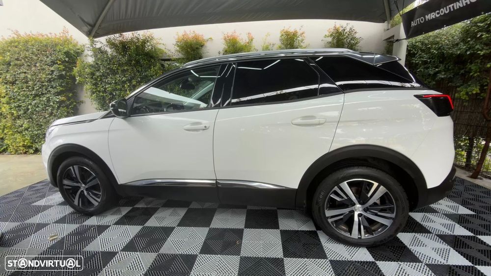 Peugeot 3008 1.2 PureTech Allure Pack - 2