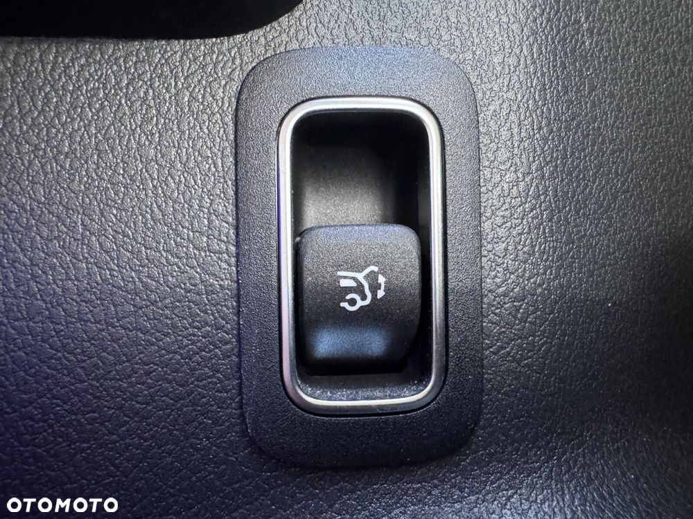 Mercedes-Benz EQA - 29