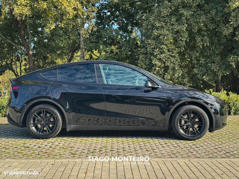 Tesla Model Y Tração Traseira - 29