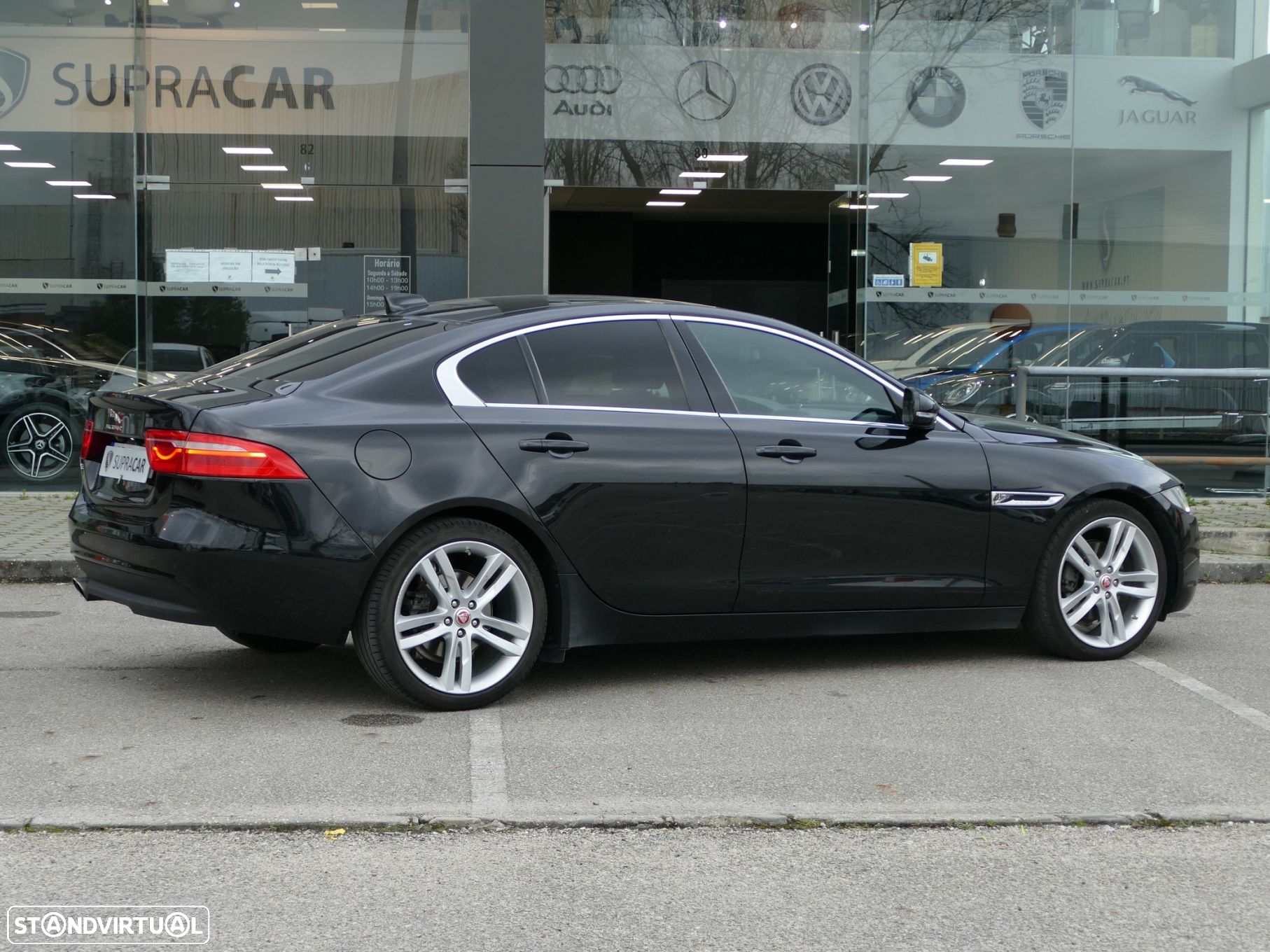 Jaguar XE 2.0 D R-Sport Aut. - 9