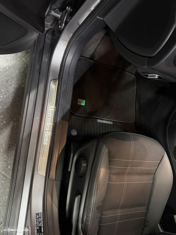Mercedes-Benz GLA 180 CDI Urban - 5