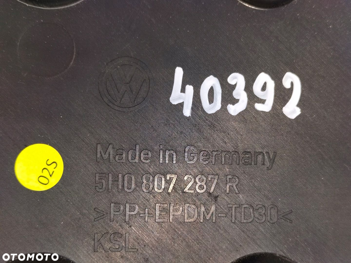 Podkładka pod tablicę rejestracyjną przód VW GOLF VIII 8 LIFT 24- - 5