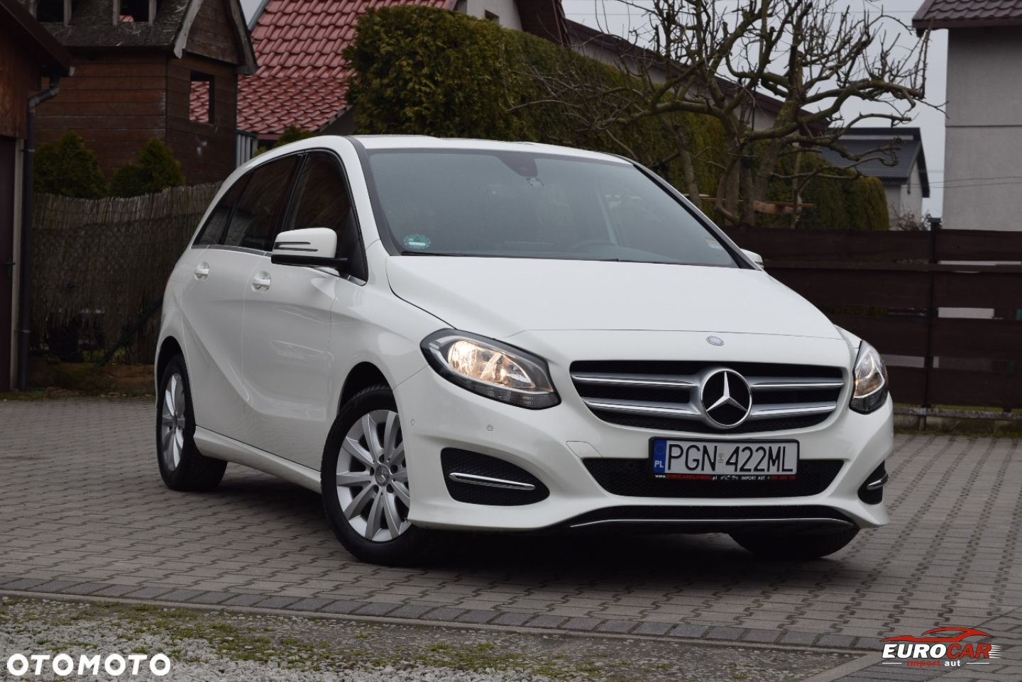 Mercedes-Benz Klasa B 180 7G-DCT Urban - 31