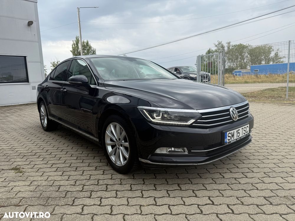 Volkswagen Passat 2.0 TDI DSG Highline - 13