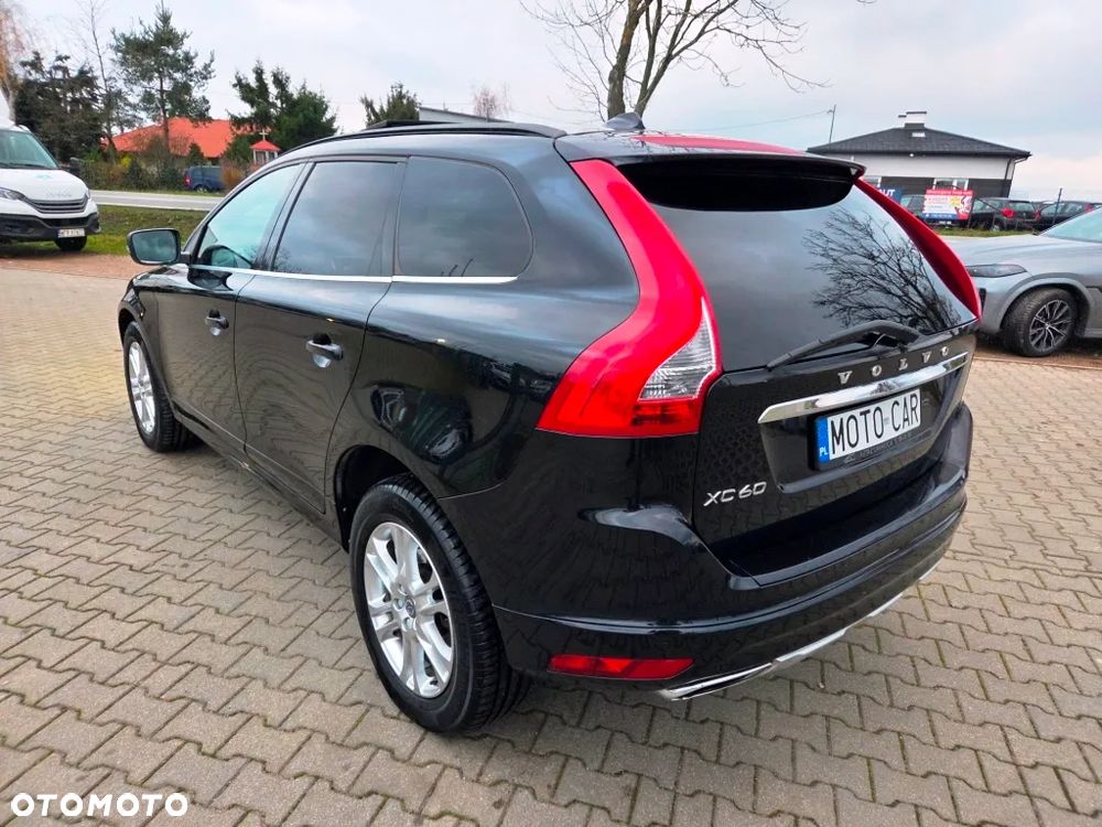 Volvo XC 60 D4 Geartronic Momentum - 14