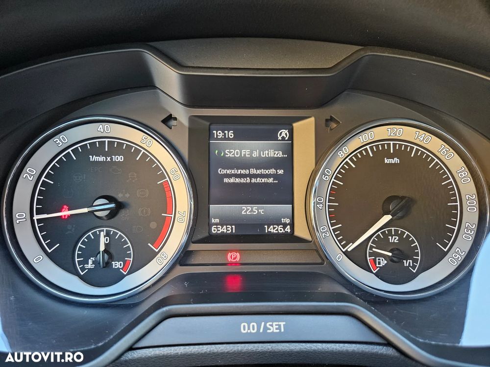 Skoda Octavia 1.5 TSI Ambition - 16
