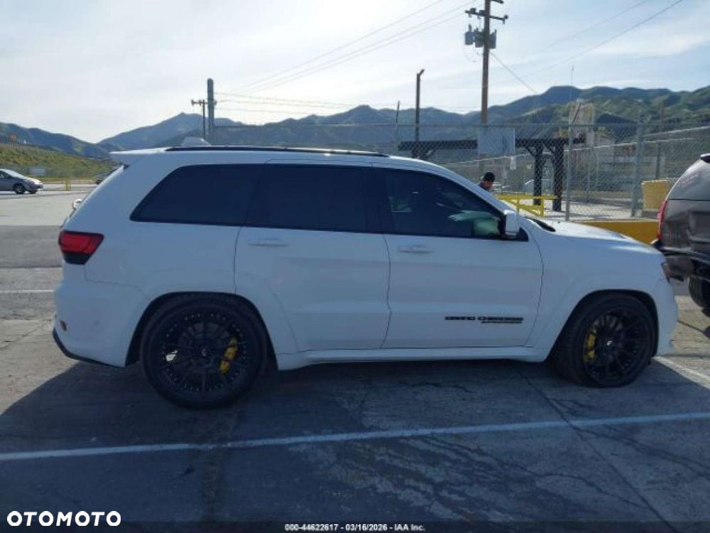 Jeep Grand Cherokee - 7