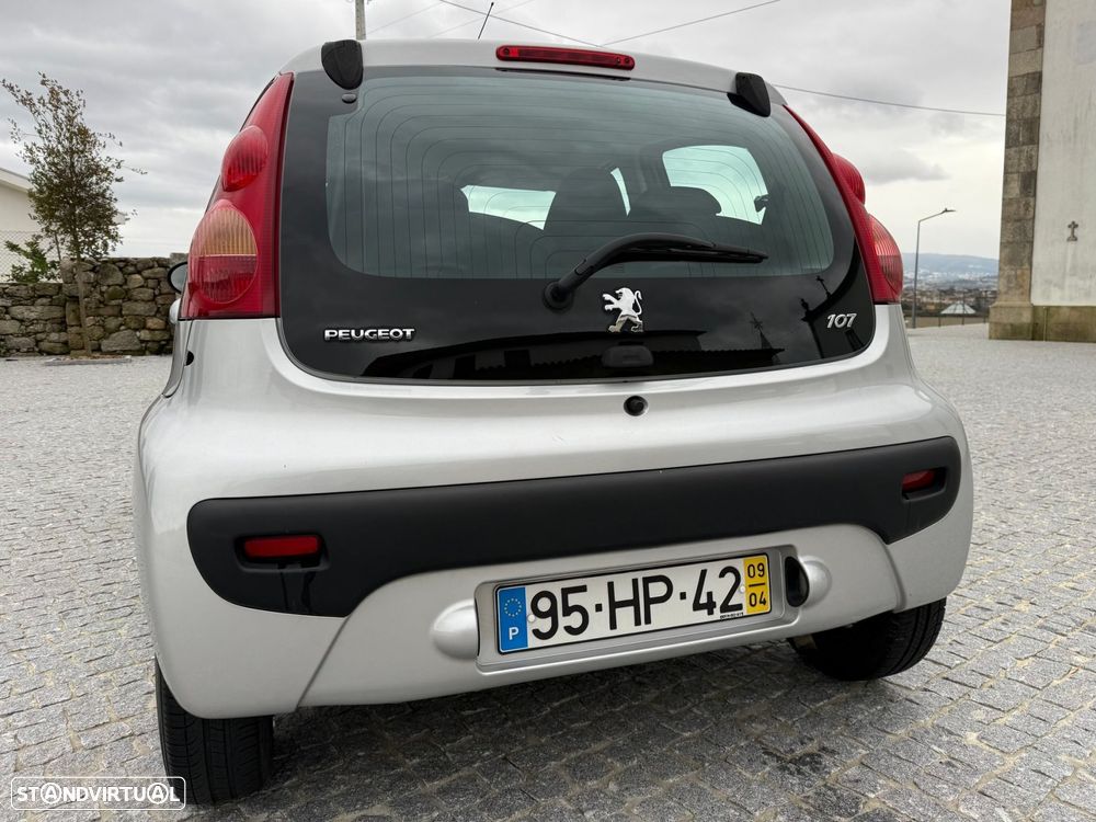 Peugeot 107 1.0 Urban - 7