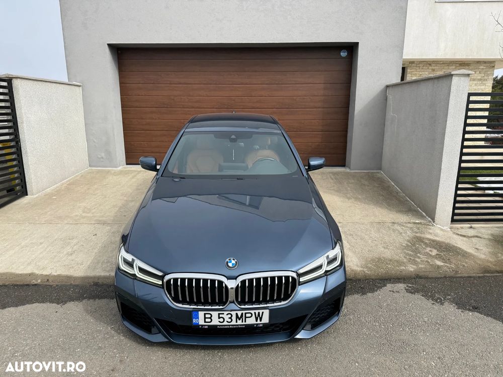 BMW Seria 5 530d AT MHEV - 23