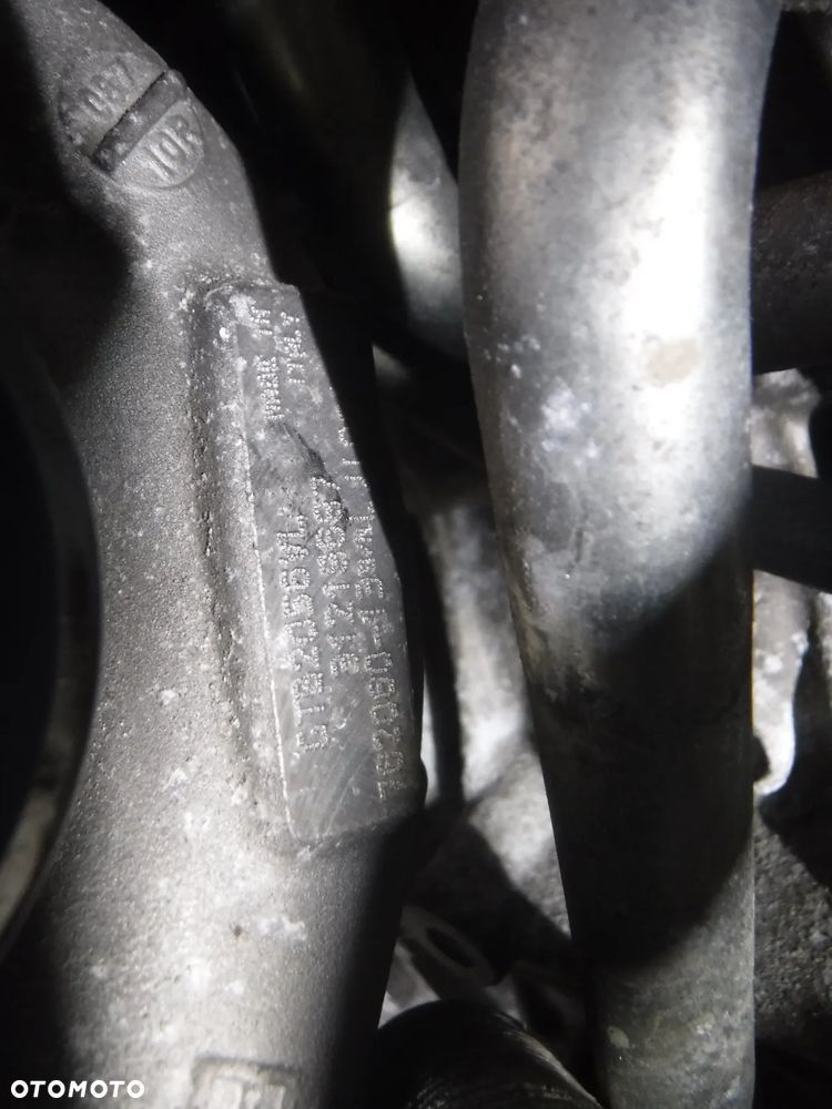 Volvo XC60 2.4 D5 turbina 31219687 nastawnik - 3