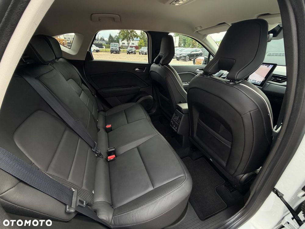 Renault Captur - 24