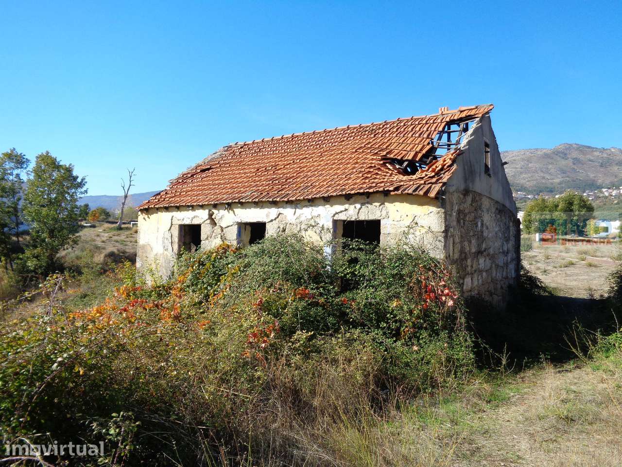 Terreno - Junto à Quinta Ponte Terra - Grande imagem: 2/12