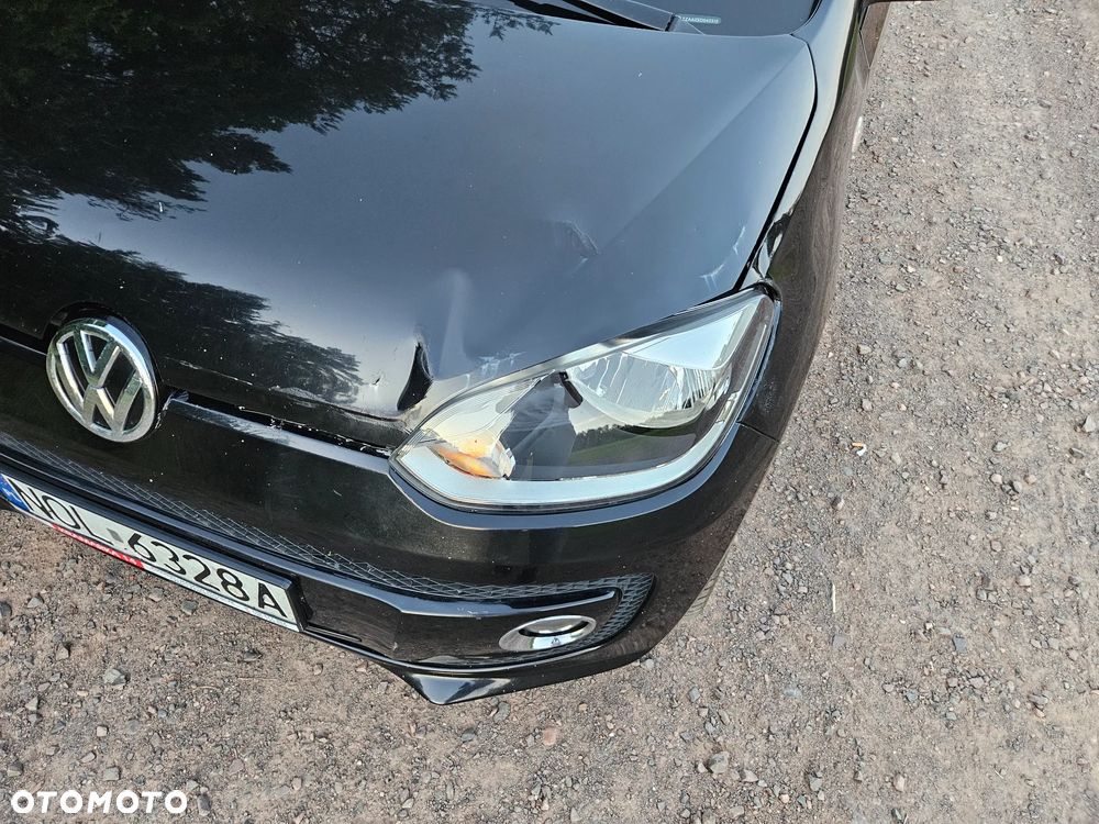 Volkswagen up! high - 5