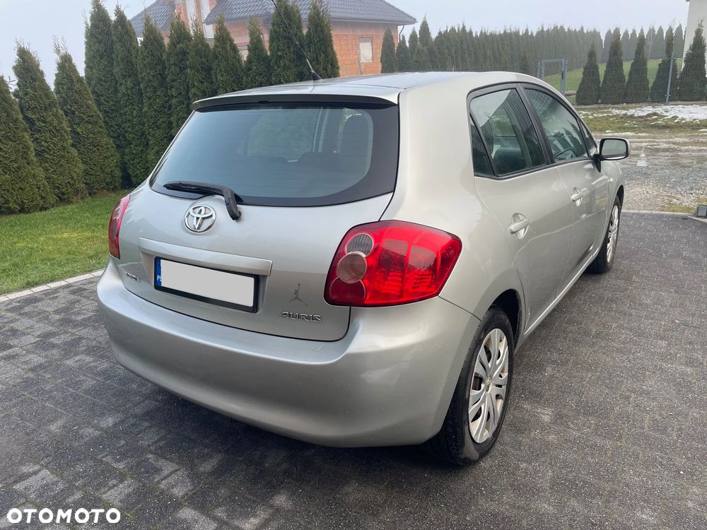 Toyota Auris - 3