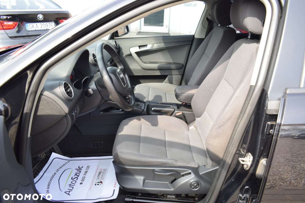 Audi A3 Sportback - 17