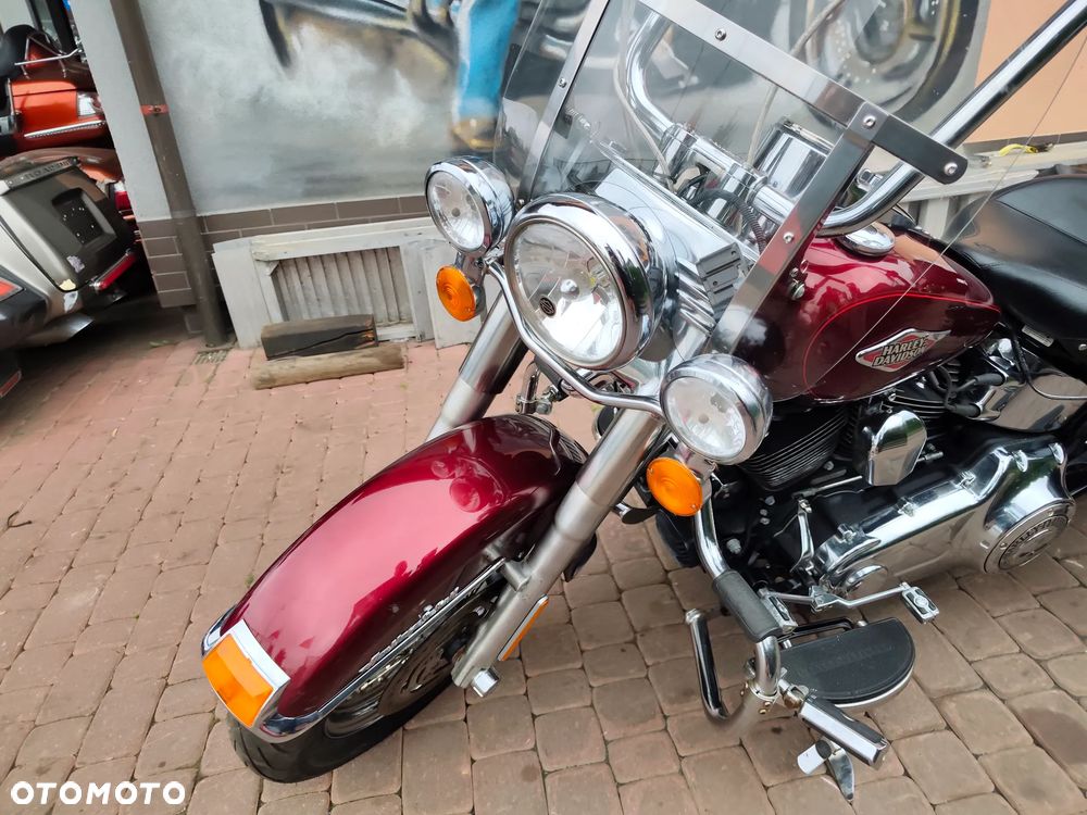 Harley-Davidson Softail Heritage Classic - 20