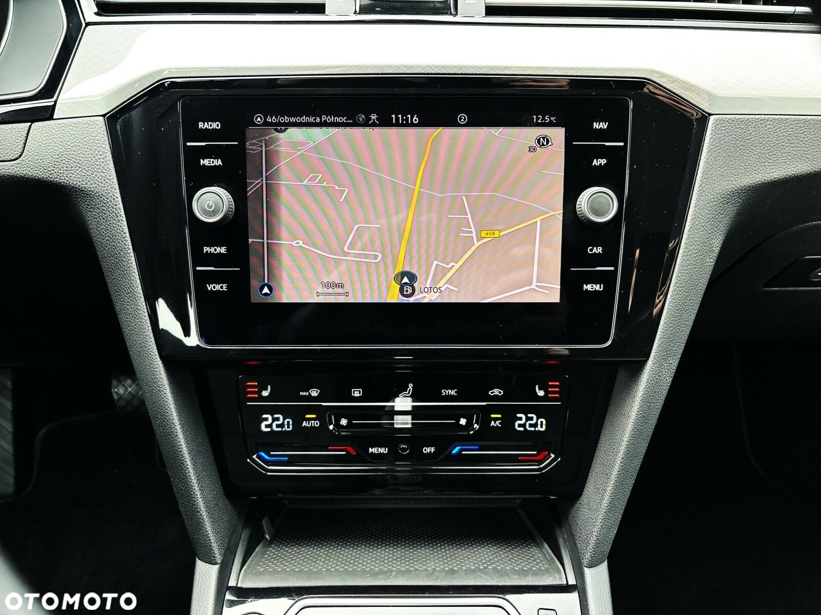 Volkswagen Passat - 23