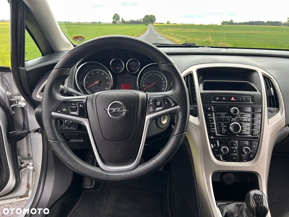 Opel Astra 1.4 T Cosmo - 15