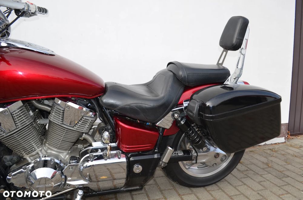 Honda VTX - 23