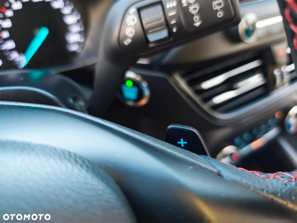 Ford Focus 1.0 EcoBoost ST-Line ASS PowerShift - 21