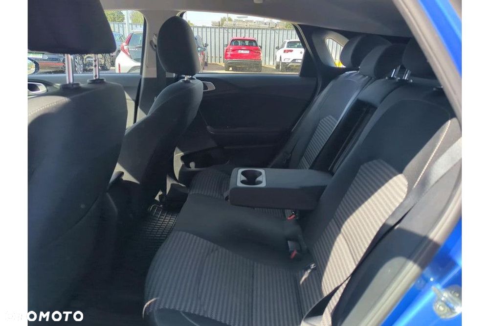 Kia Ceed 1.5 T-GDI M - 7