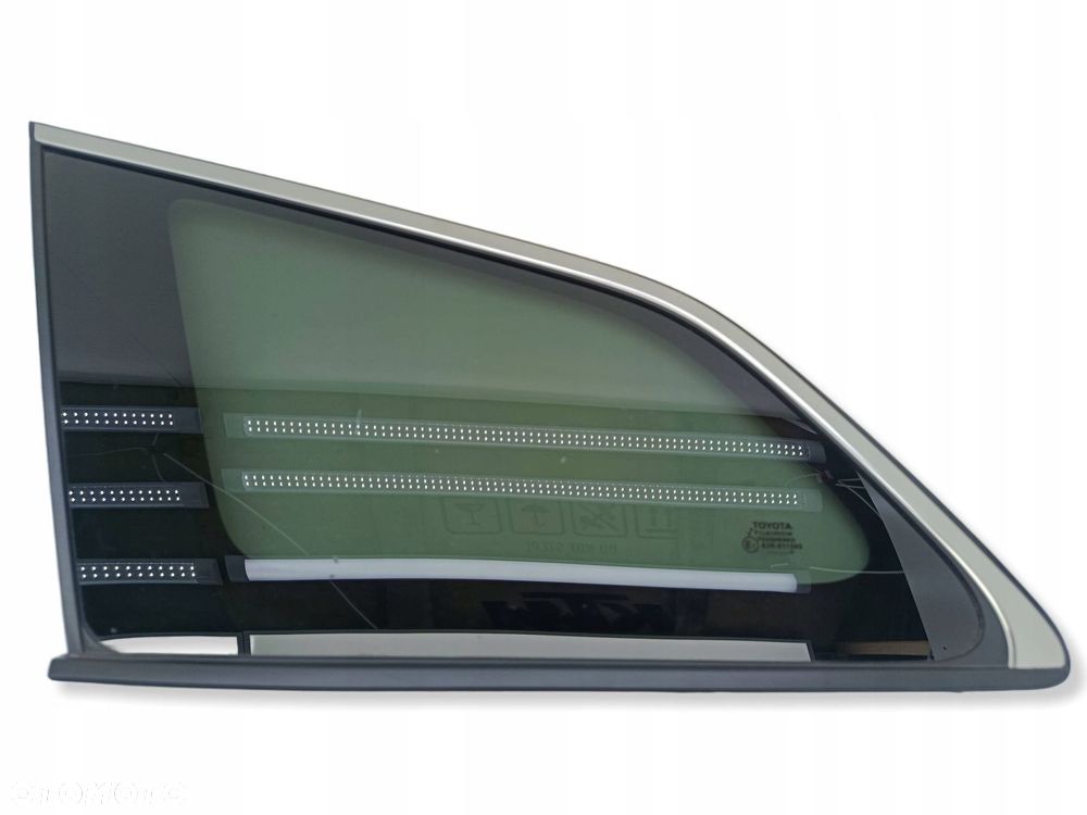 TOYOTA COROLLA E21- SZYBA BOCZNA LEWY TYŁ CHROM 43R-011595 - 1