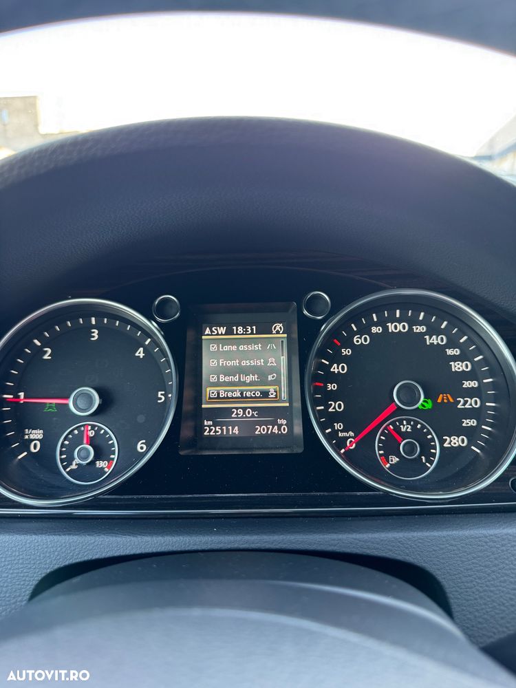 Volkswagen Passat CC 2.0 TDI BlueMotion Technology DSG - 29