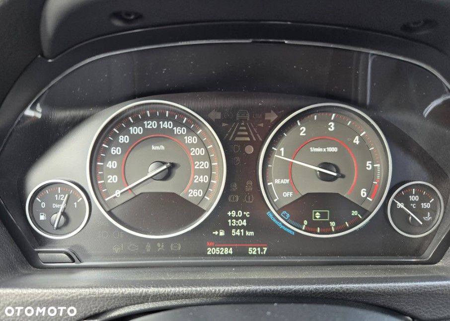 BMW Seria 3 320d DPF Blue Performance Edition Sport - 10