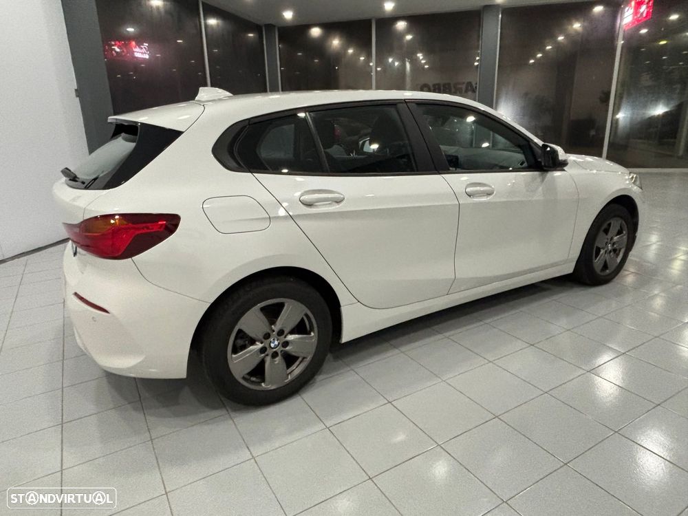 BMW 118 i Auto - 4