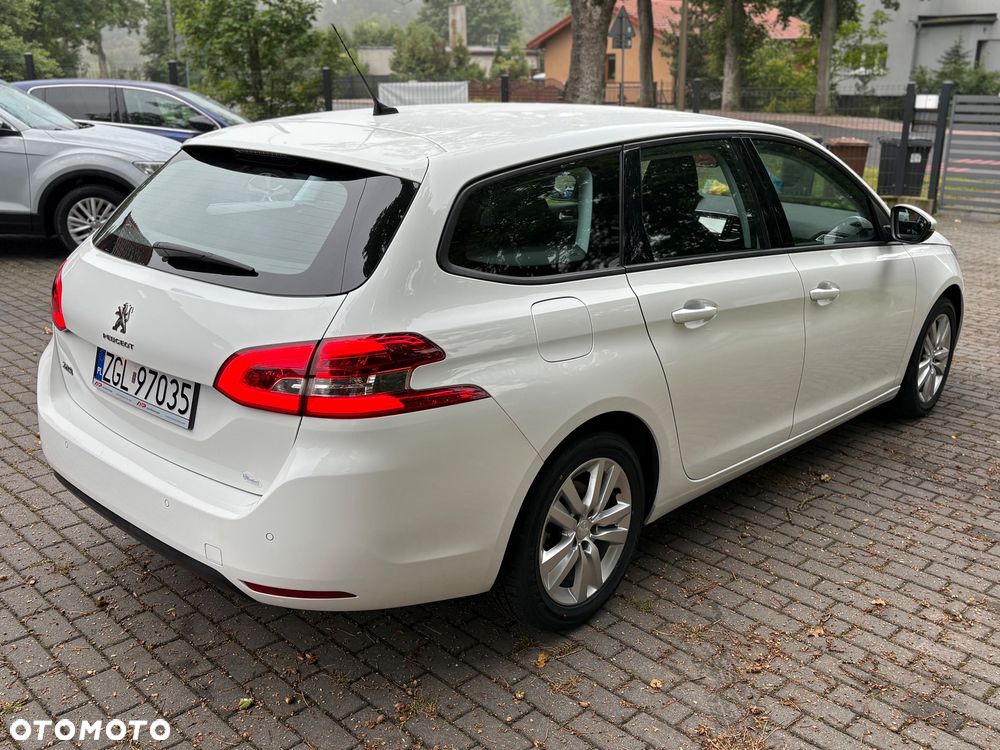 Peugeot 308 - 11