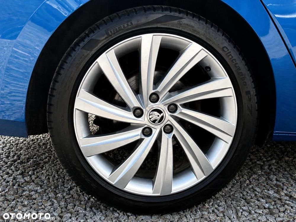 Skoda Octavia 2.0 TSI 4x4 Style DSG - 9