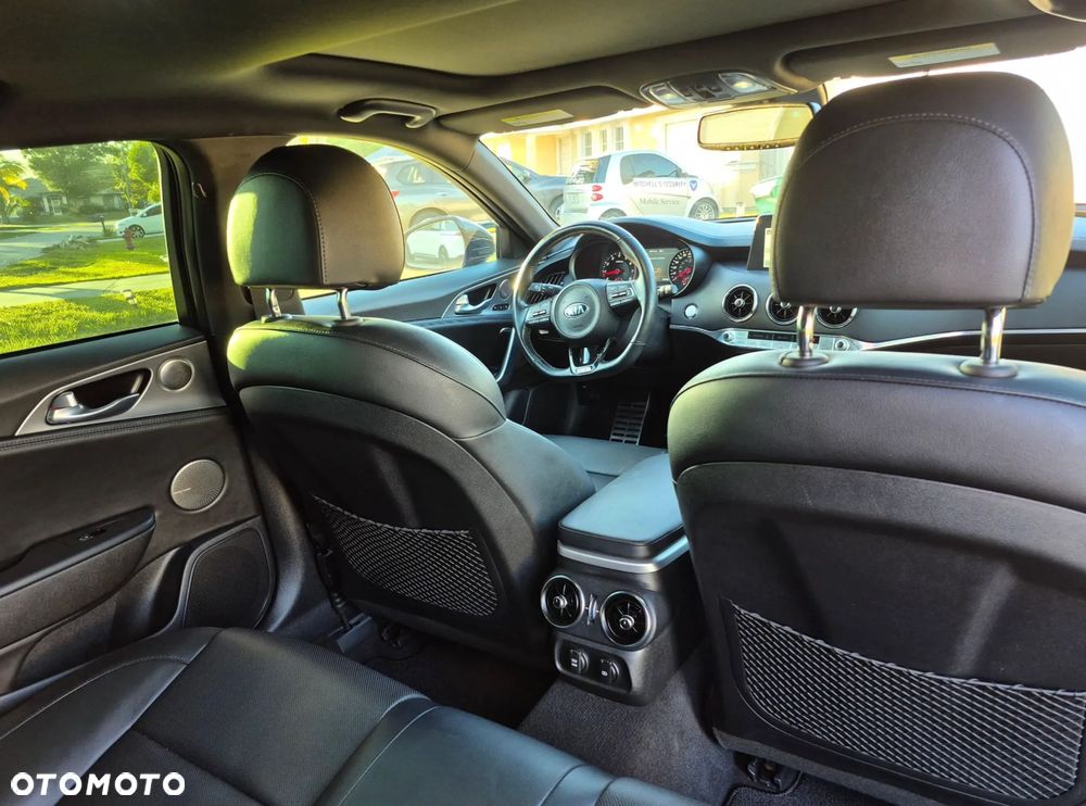 Kia Stinger 2.0 T-GDI OPF GT Line - 14