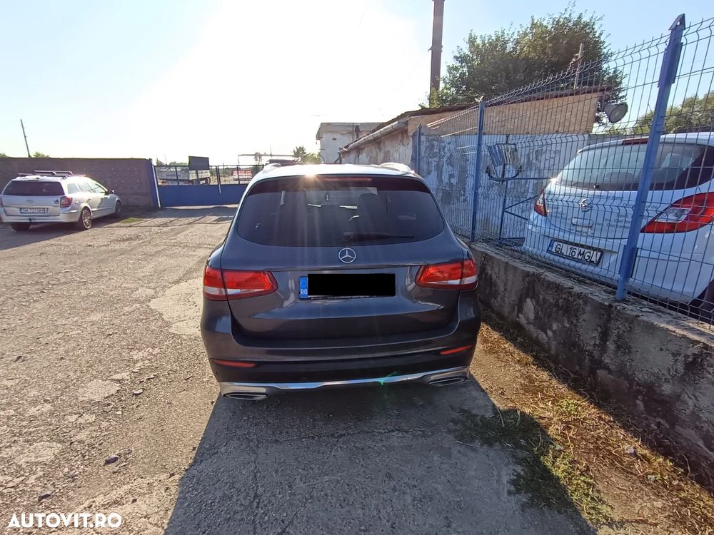 Mercedes-Benz GLC 250 d 4MATIC 9G-TRONIC AMG Line - 3